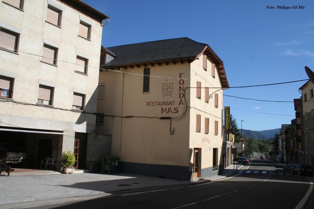 Fonda Mas Hotel Vilaller Exterior photo